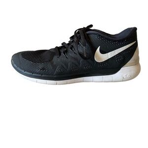 Men’s Nike 5.0 Running Shoes ‼️🔥